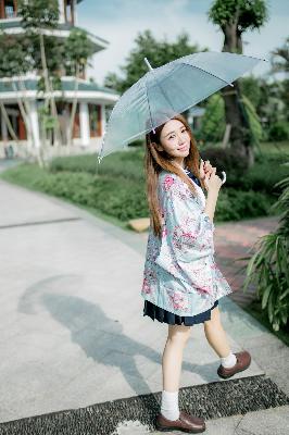 女老板出差商务旅行戴的帽子