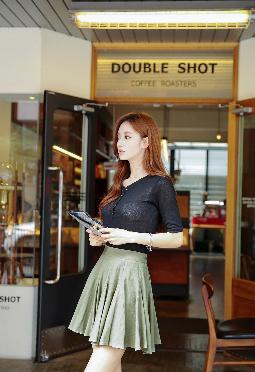 人妻亂伦中文字幕在线玻多野结衣