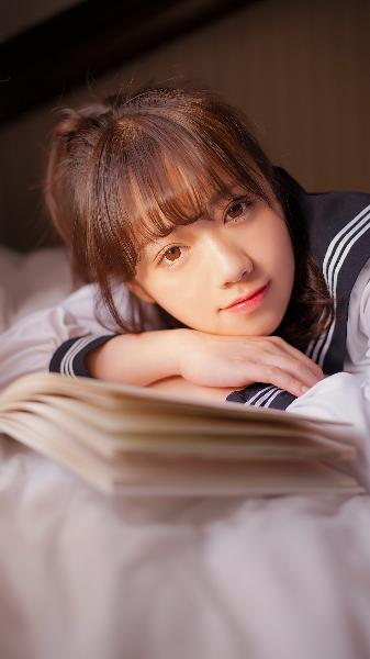 清冷学霸在家还要挨打的小说